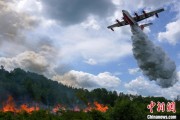 局王解梦中国大型水陆两栖飞机AG600“鲲龙”获颁生产许可证