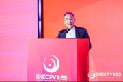 局王解梦王石再谈万科：正在调整往前走，但绿色低碳方面是走在前面的